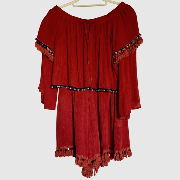 Selfie Leslie Red Romper Off Shoulder Tassels Size Small Boho - Picture 2 of 13